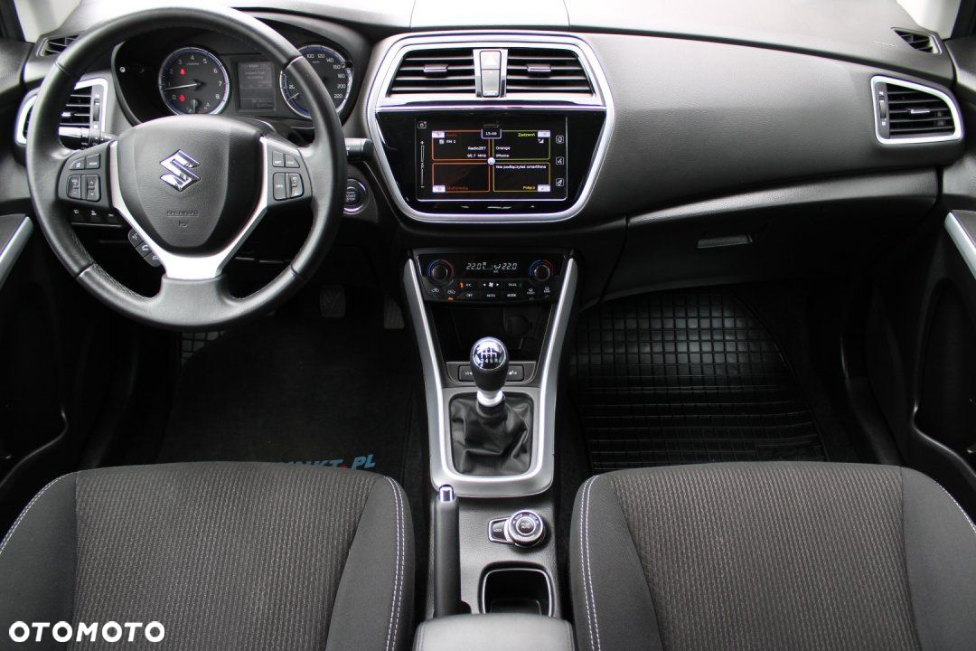Suzuki SX4 S-Cross - 23