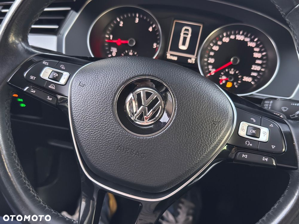 Volkswagen Passat 2.0 TDI BMT Comfortline DSG - 34