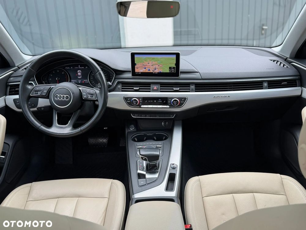 Audi A4 Limousine - 17