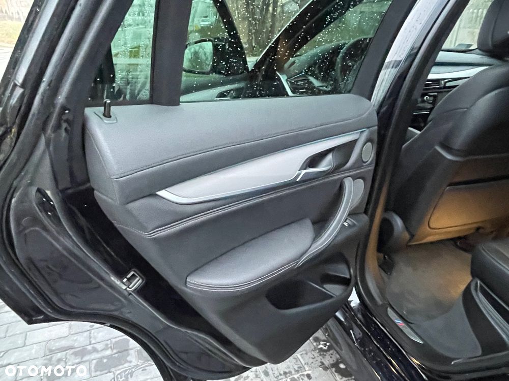 BMW X6 - 33