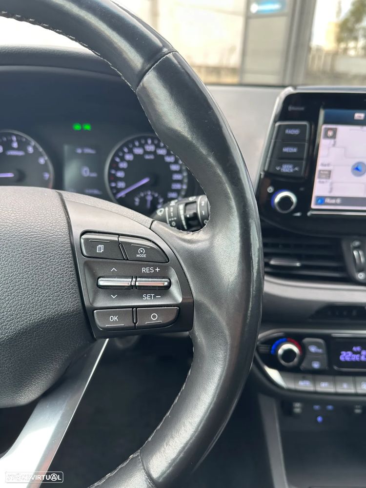 Hyundai i30 1.0 T-GDI Style+Navi - 21