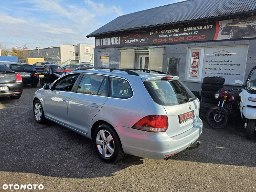 Volkswagen Golf Variant 1.6 TDI DPF BlueMotion Technology Trendline - 4