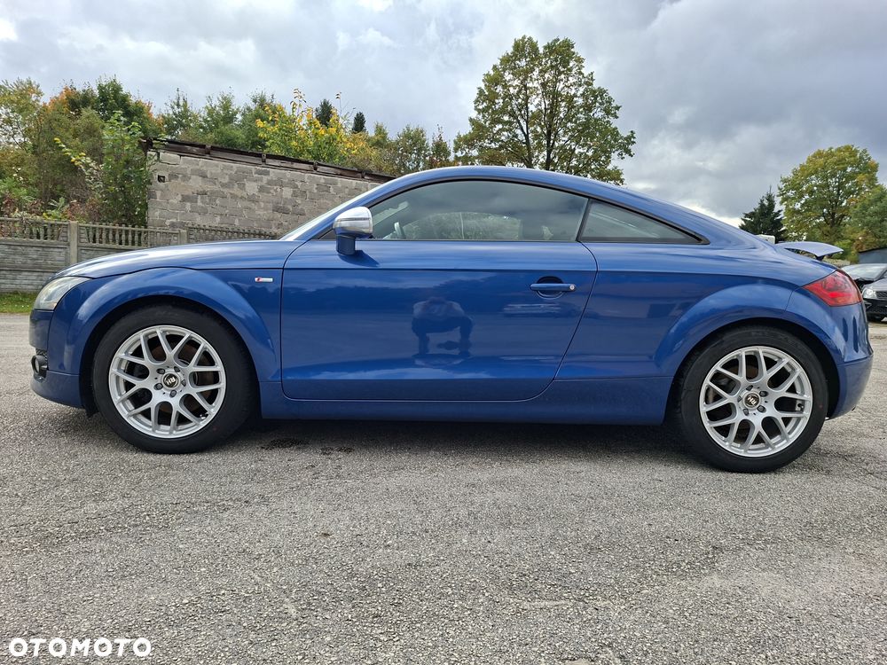 Audi TT Coupé - 4