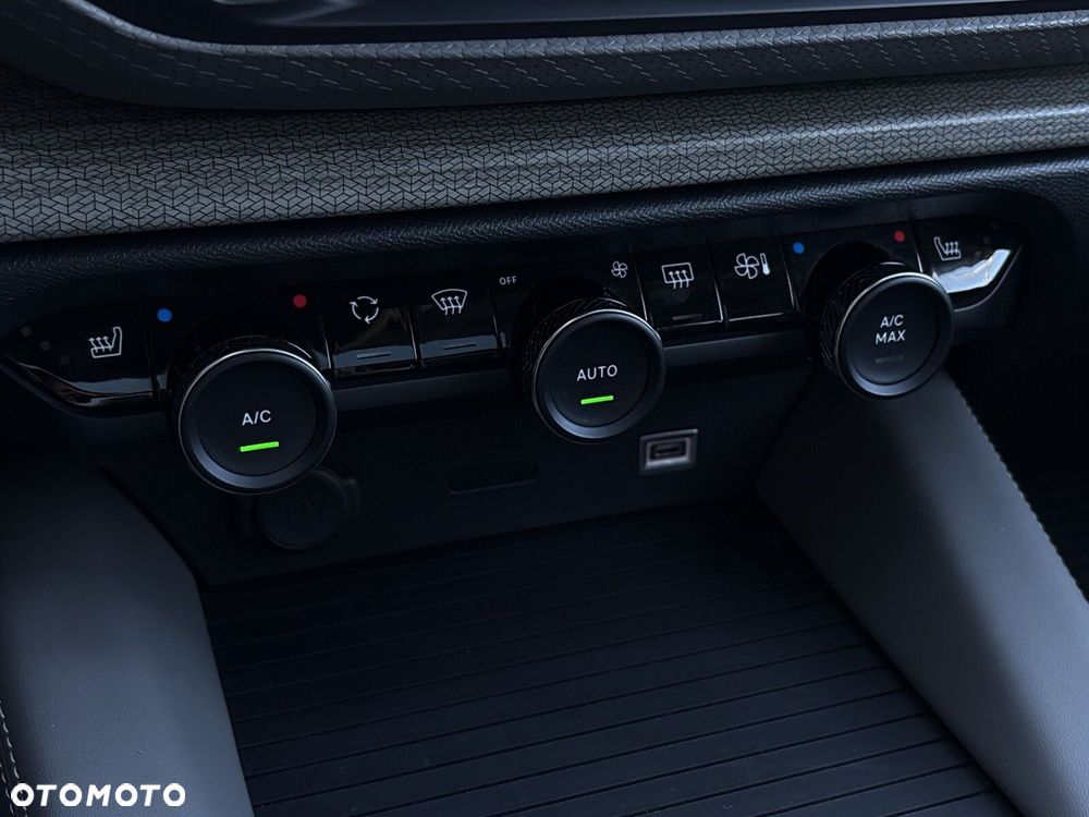 Citroën C5X 1.6 PHEV 225 Shine Pack EAT8 - 25