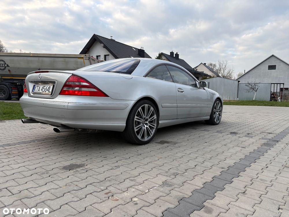 Mercedes-Benz CL - 3