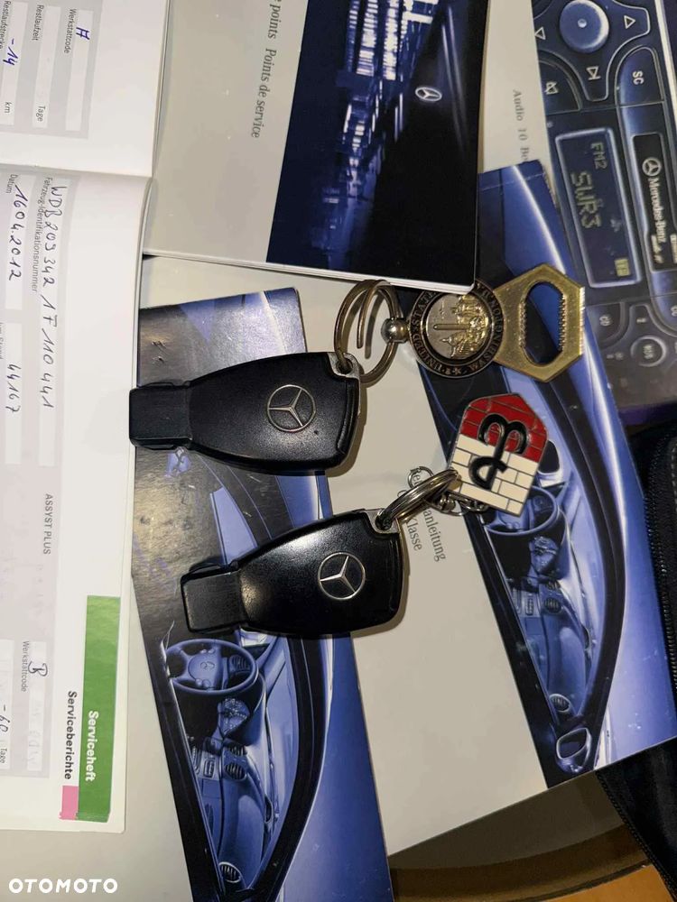 Mercedes-Benz CLK Coupe 200 Kompressor Automatik Elegance - 16