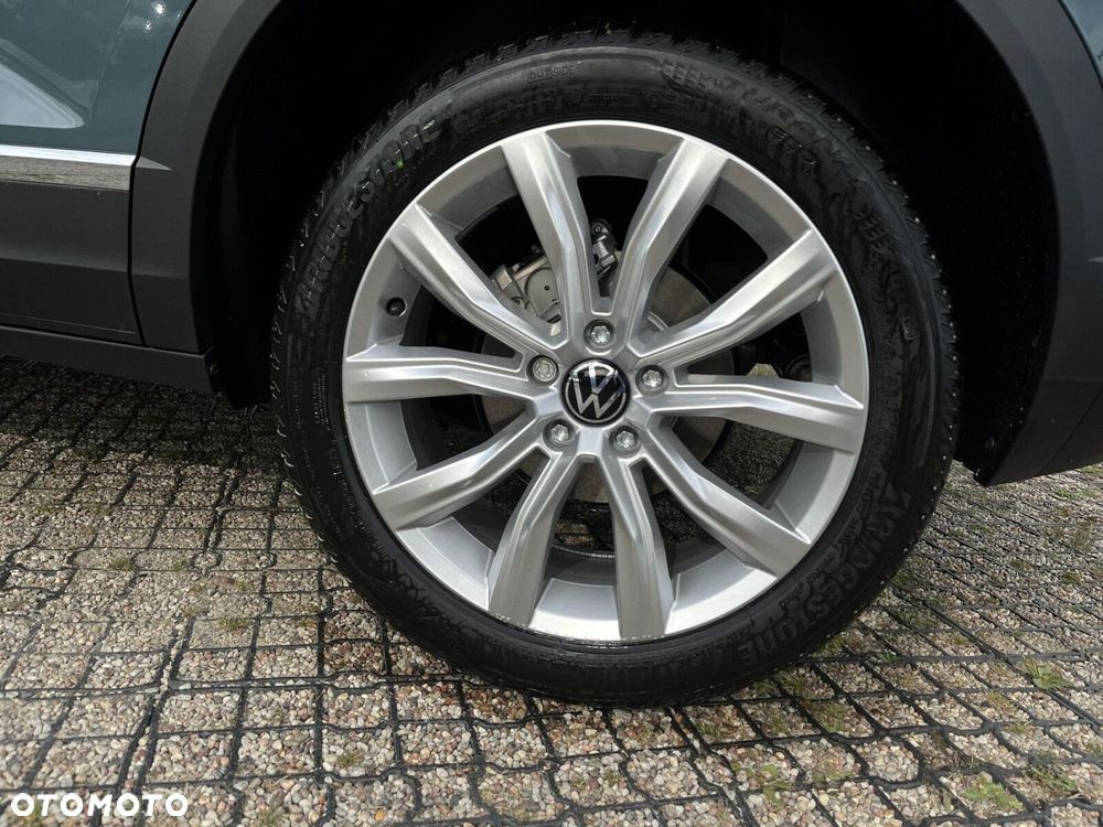 Volkswagen T-Roc - 13