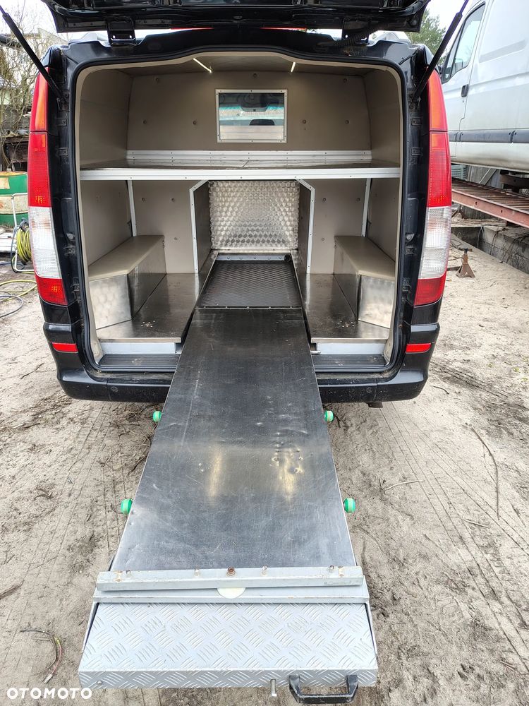 Mercedes-Benz VITO - 10