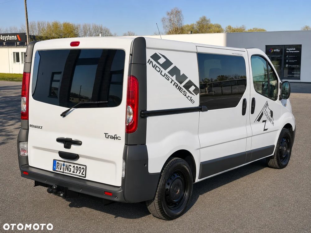 Renault Trafic - 10