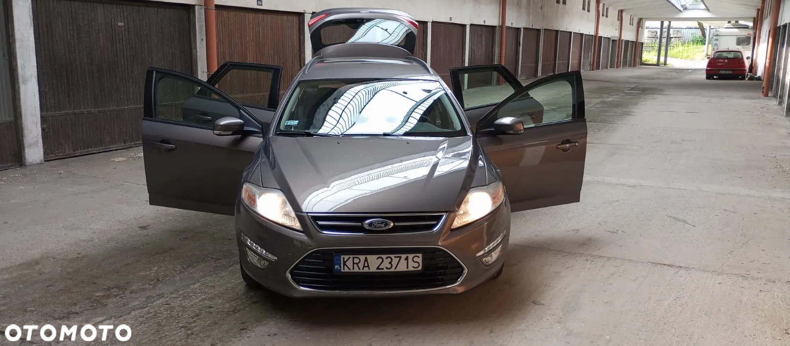 Ford Mondeo 2.0 TDCi Ambiente - 5