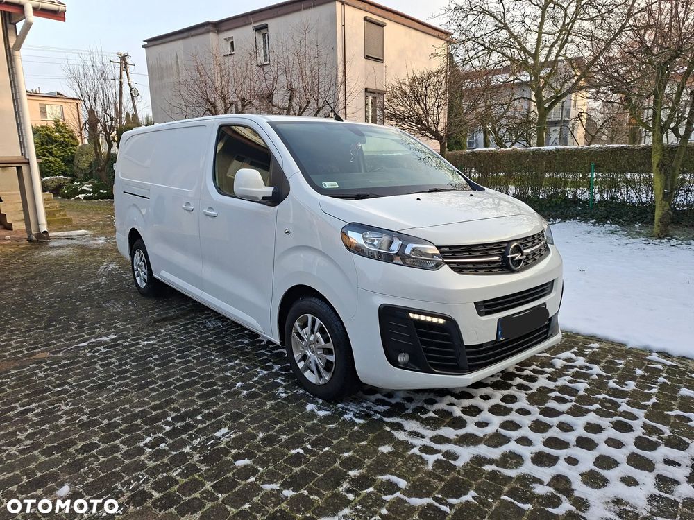 Opel Vivaro - 1