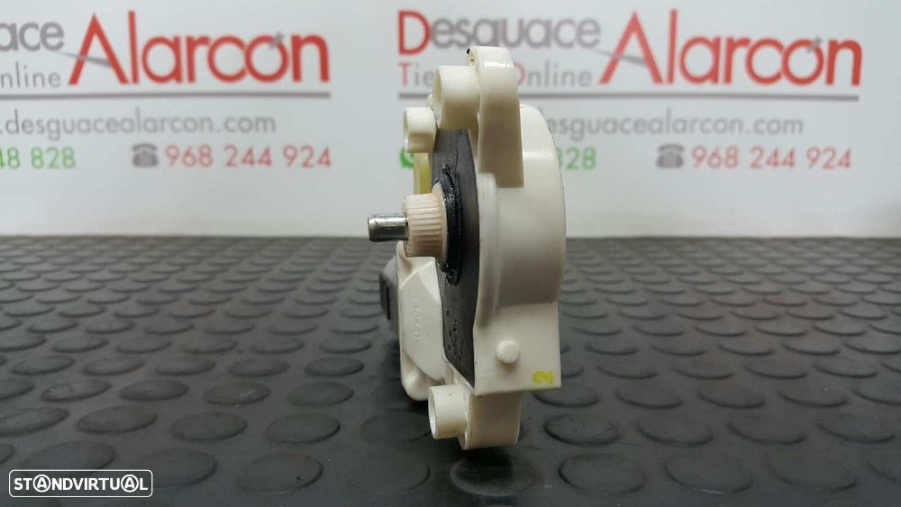 MOTOR ELEVADOR FRENTE ESQUERDO MERCEDES CLASE CLK (W209) COUPE 220 CDI (209.308) - 5