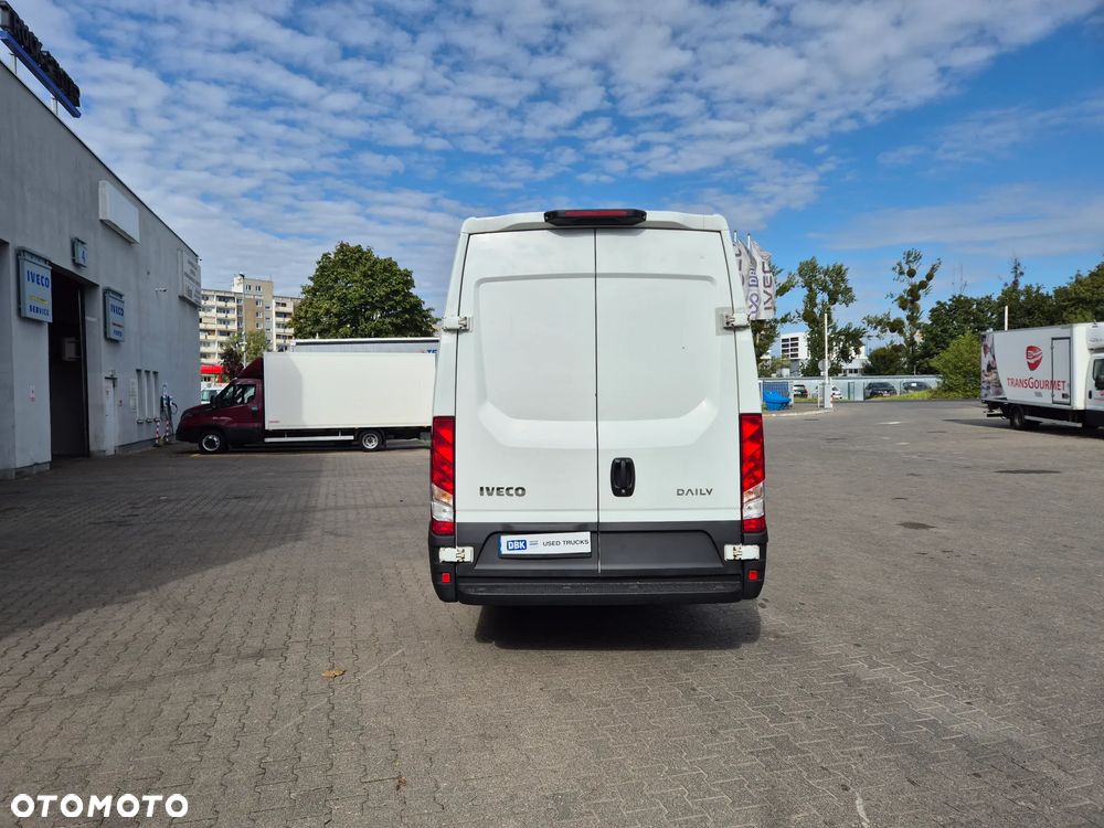 Iveco 35S18V (32726) - 7