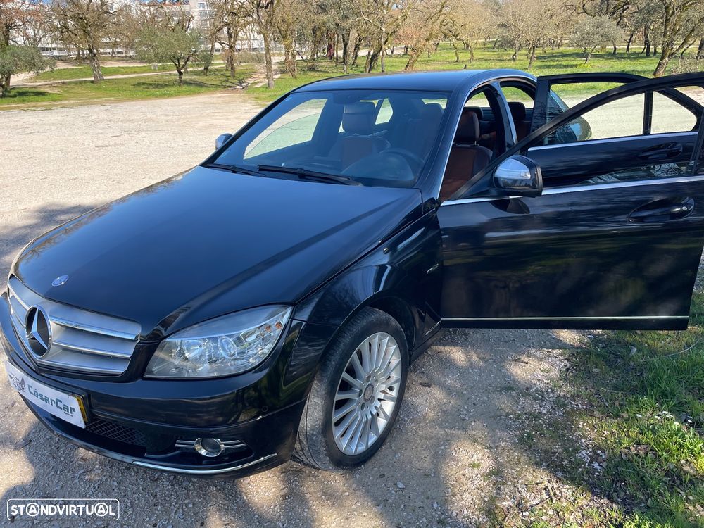 Mercedes-Benz C 300 - 10