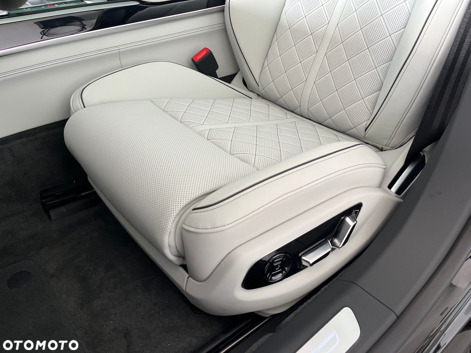 Audi A8 - 13