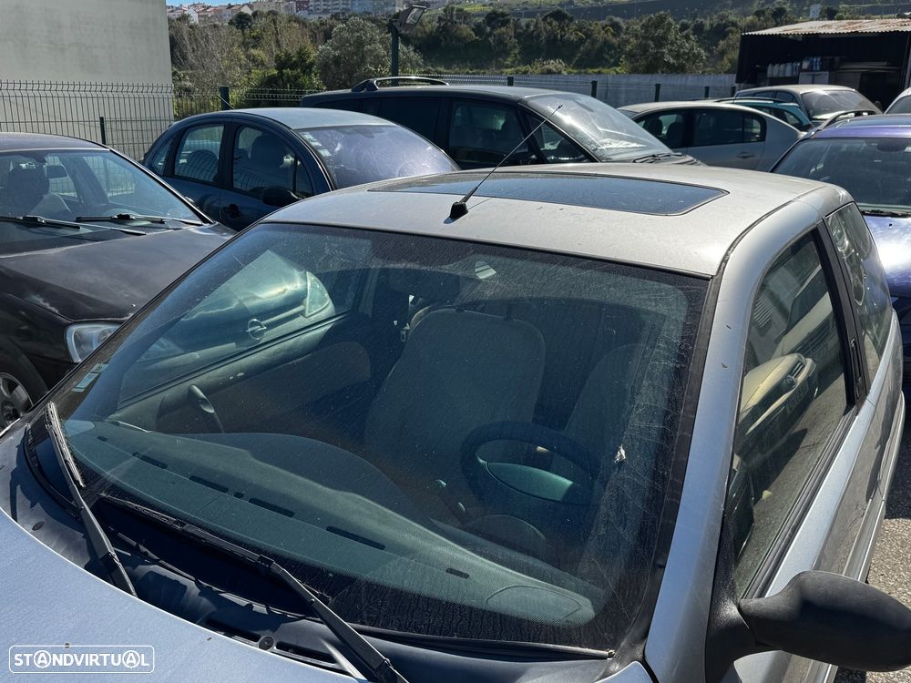 Lancia Y 1.2 16V LS - 11