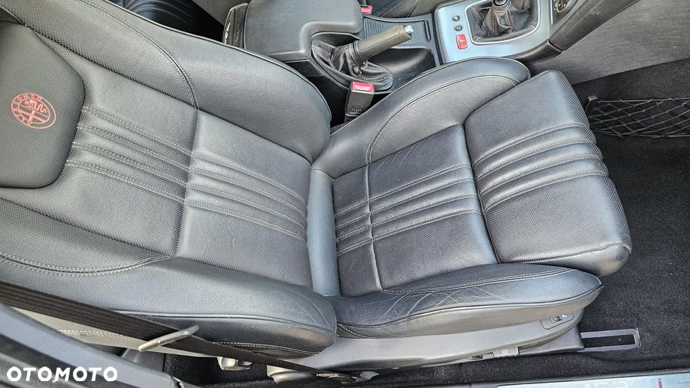 Alfa Romeo 159 2.4JTDM ti - 21