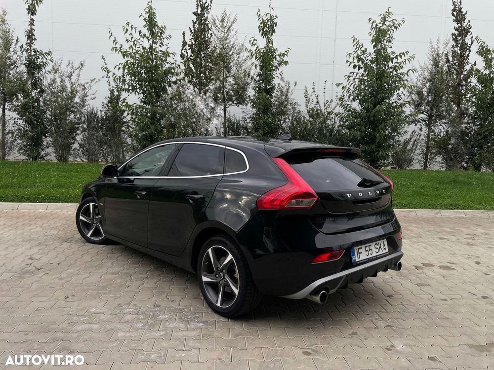 Volvo V40 D3 Aut. R-Design - 6