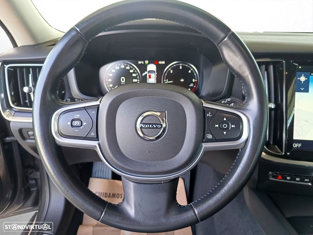 Volvo V60 2.0 D3 Inscription - 10