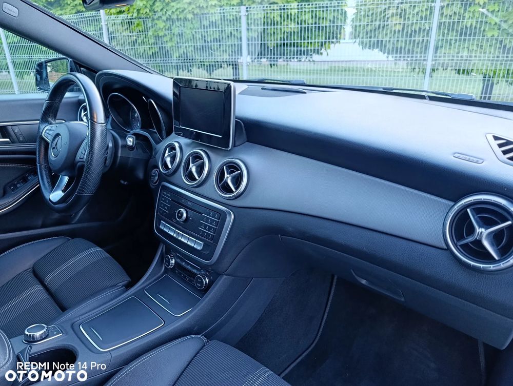 Mercedes-Benz CLA - 22