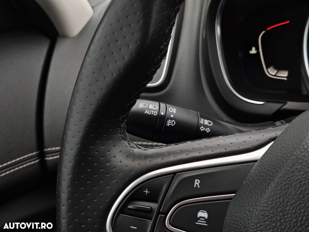 Renault Grand Scenic TCe 160 GPF EDC BOSE EDITION - 18