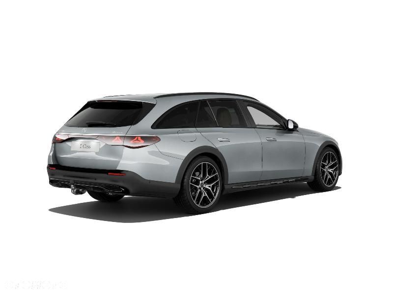 Mercedes-Benz Klasa E - 3