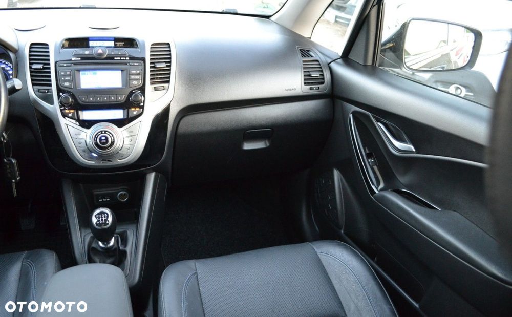 Hyundai ix20 1.4 Trend - 31