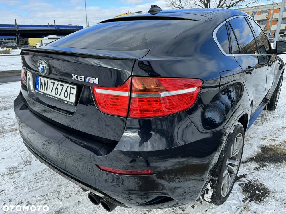 BMW X6M - 12