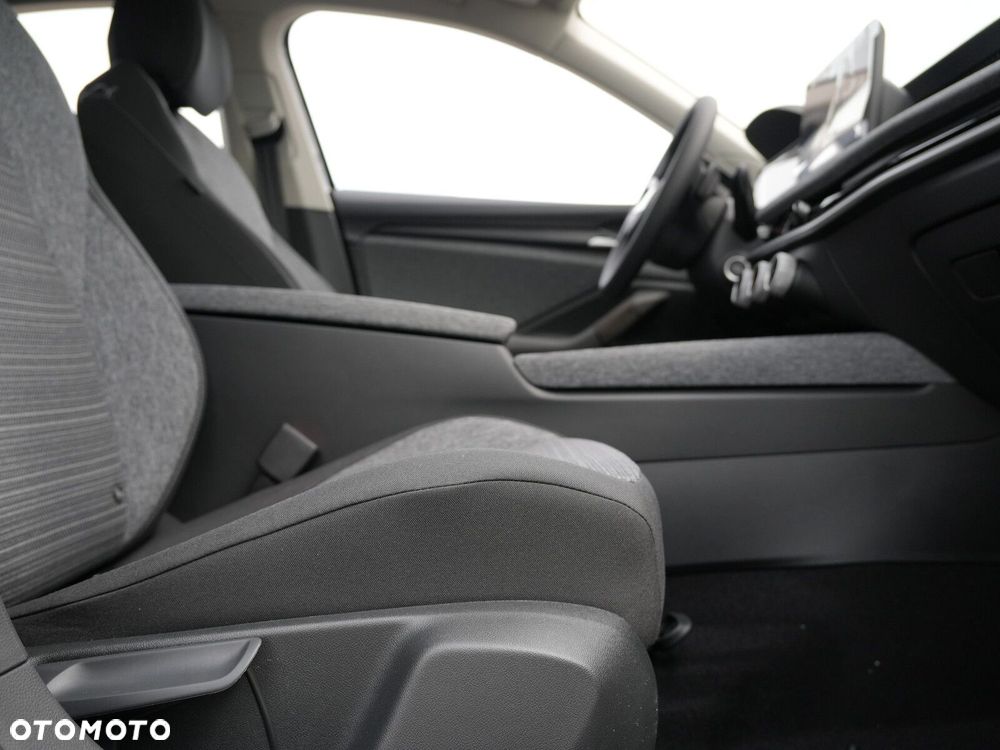 Skoda Superb 2.0 TSI Drive DSG - 36