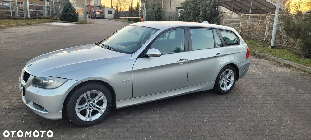 BMW Seria 3 320i Edition Exclusive - 3