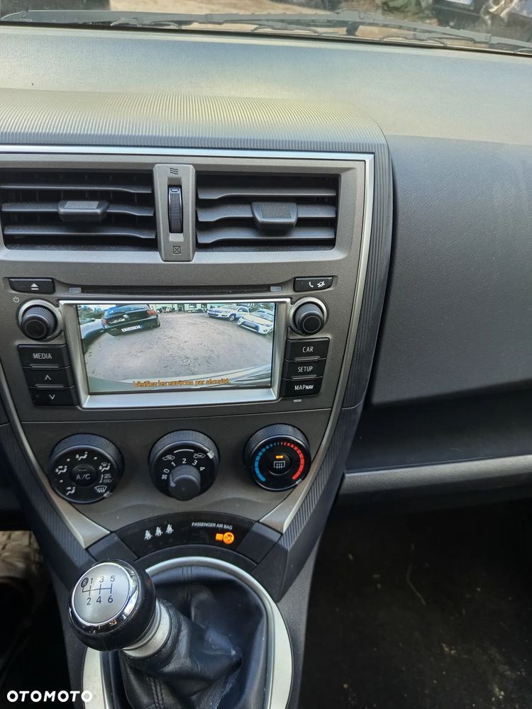 Toyota Verso S - 4