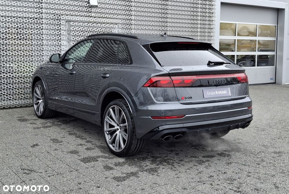Audi SQ8 - 2