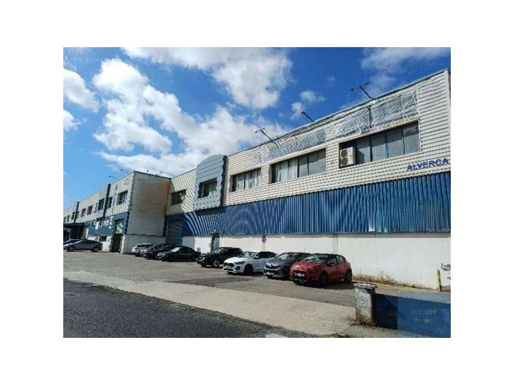 Armazém Industrial em Condomínio na Zona de Alverca - Grande imagem: 3/25