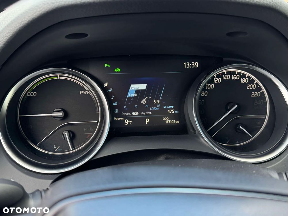 Toyota Camry 2.5 Hybrid Comfort CVT - 25