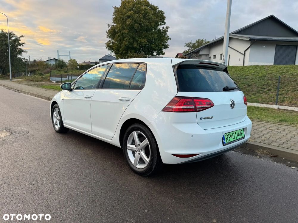 Volkswagen Golf e-Golf - 3