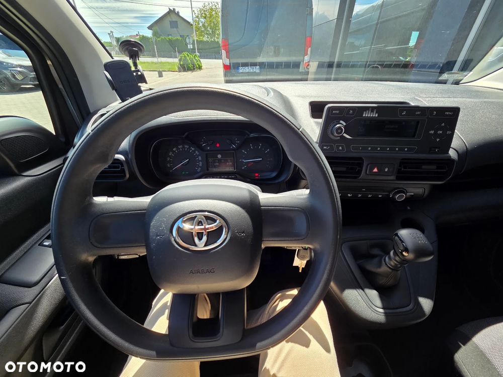 Toyota Proace City Verso 1.2 D-4T Business - 17