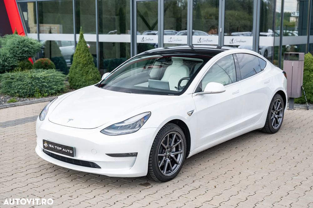 Tesla Model 3 Langstreckenbatterie Allradantrieb Dual Motor - 28