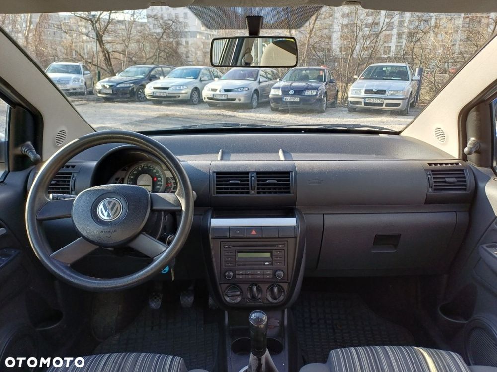 Volkswagen Fox - 7