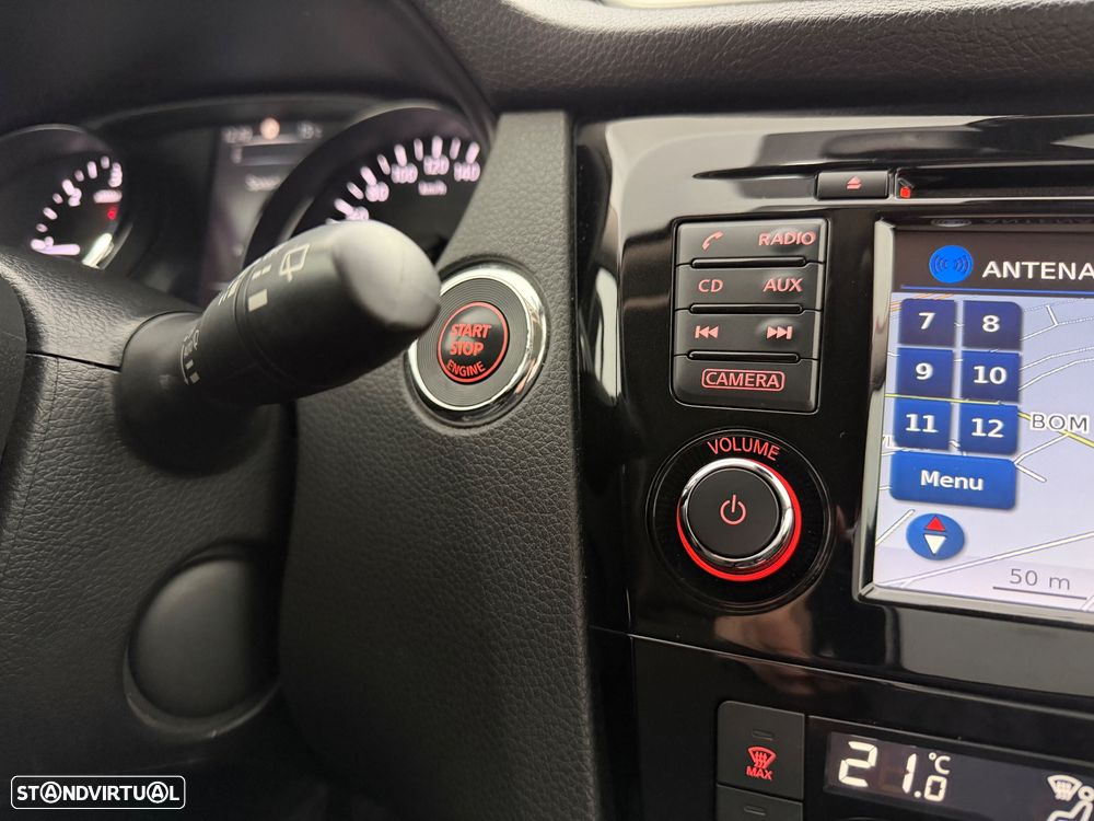 Nissan Qashqai 1.6 dCi ALL-MODE 4x4i N-Connecta - 16