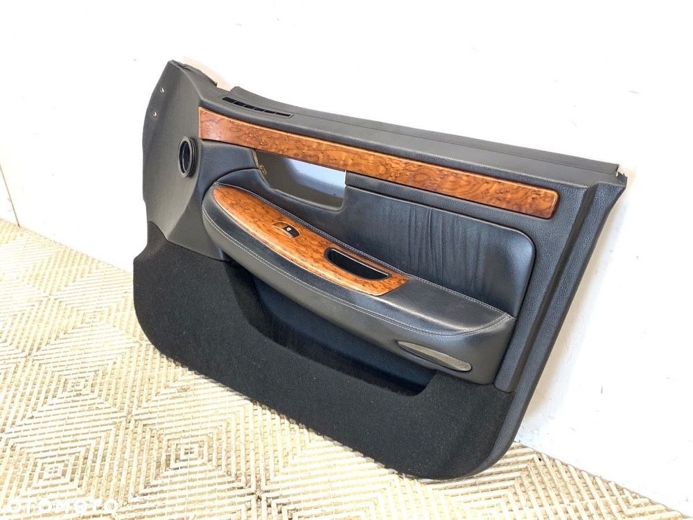 BOCZEK DRZWI PRAWY PRZÓD  SSANGYONG CHAIRMAN (HT_) 1997 - 2022 3.2 165 kW [225 KM] benzyna 2011 - - 2