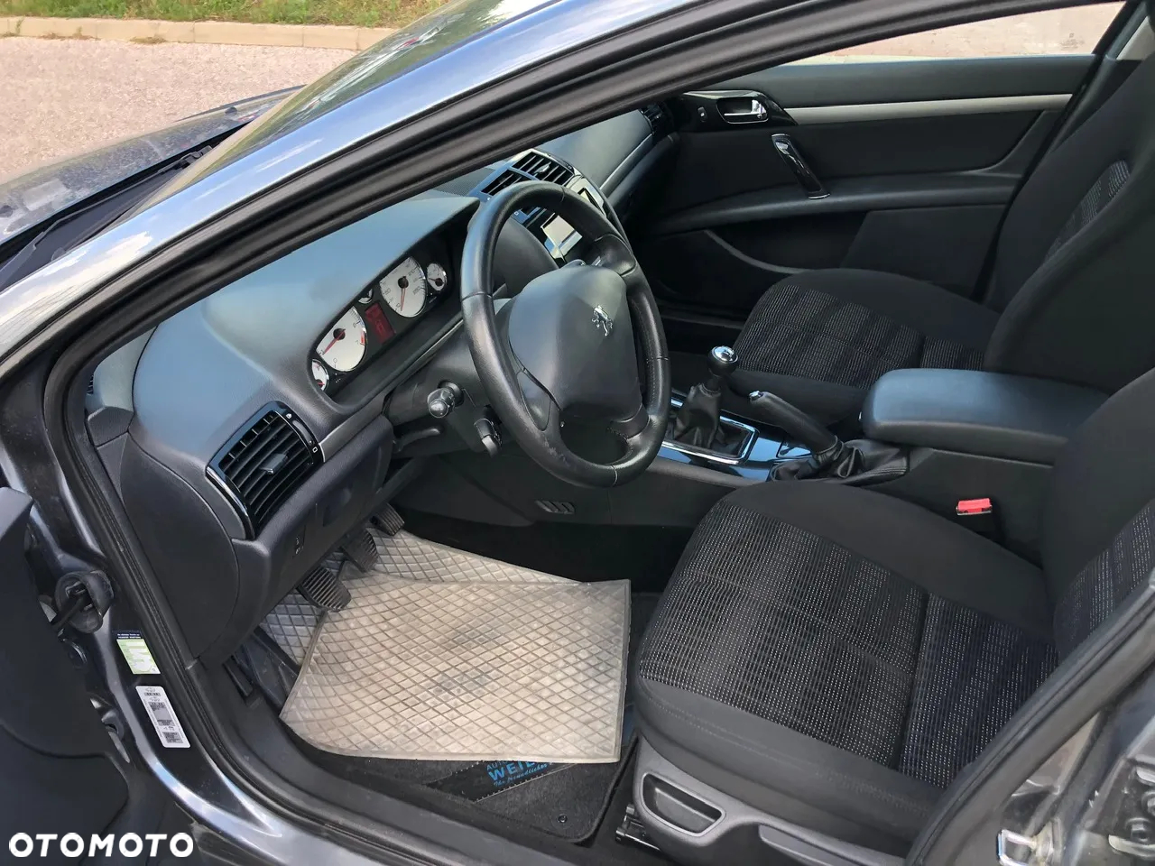 Peugeot 407 - 10