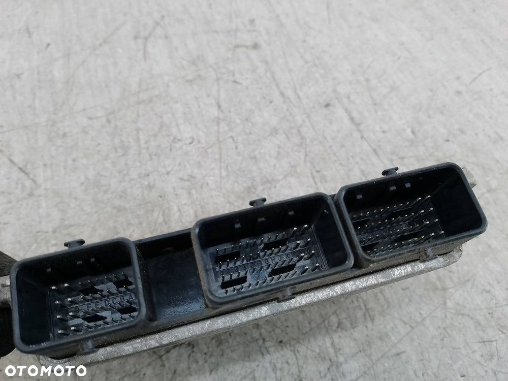 KOMPUTER, STEROWNIK RENAULT SCENIC III V29008398A 237101029R 237100293R 1.4 - 2