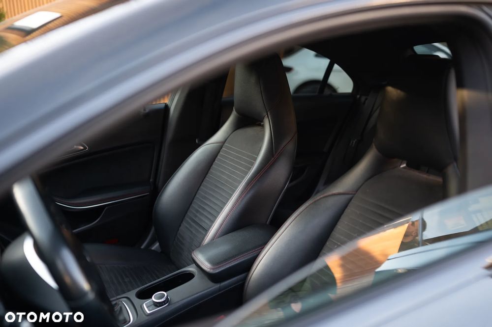 Mercedes-Benz CLA 200 CDI Edition 1 - 9