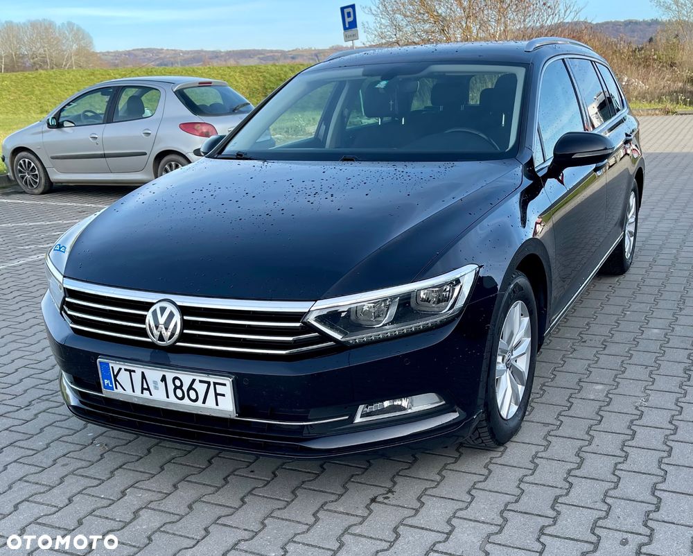 Volkswagen Passat 1.6 TDI BMT Comfortline - 1