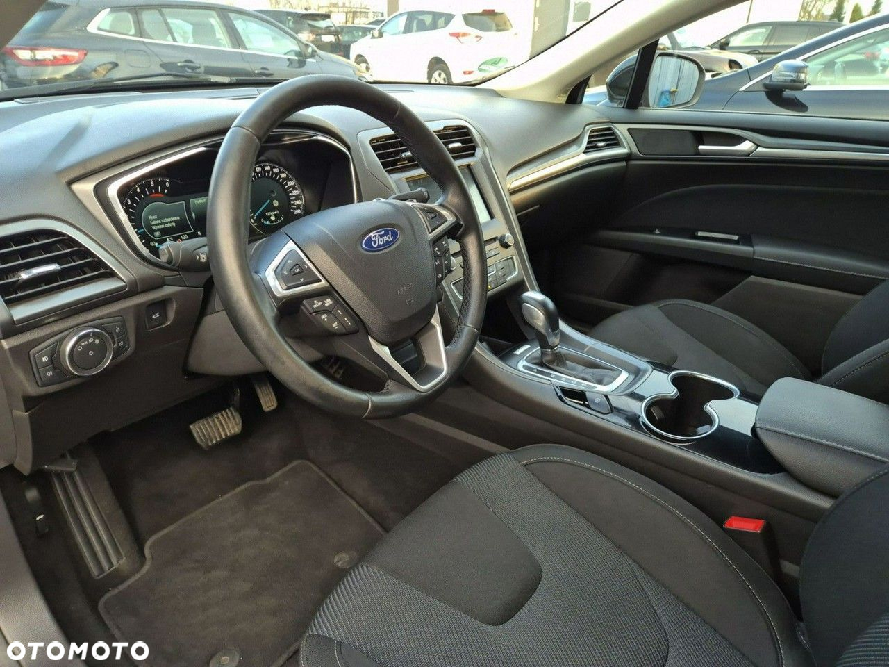 Ford Mondeo - 14