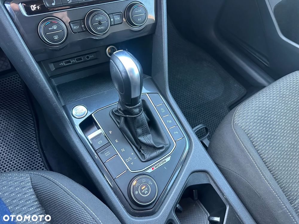 Volkswagen Tiguan - 14