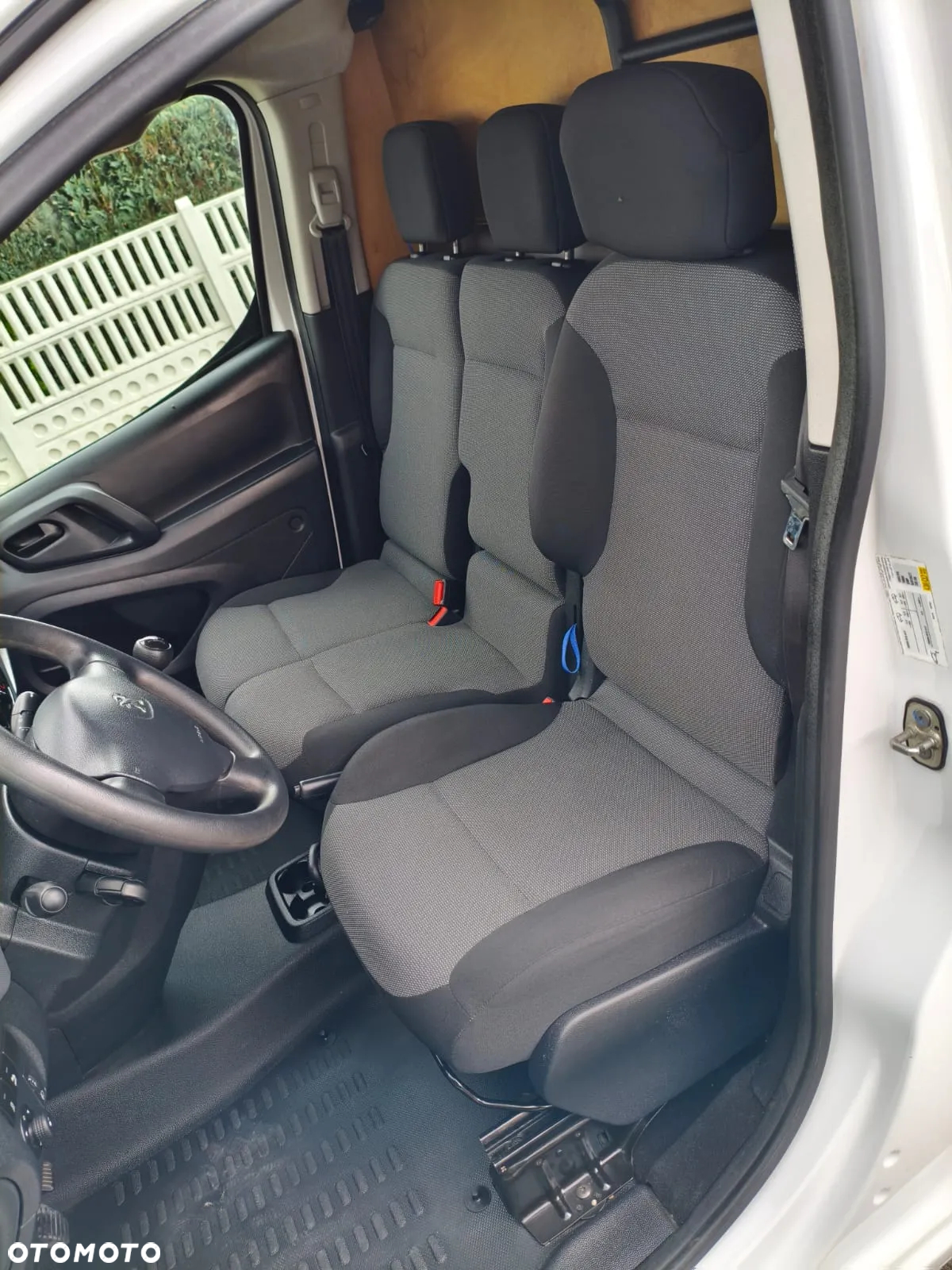 Peugeot PARTNER - 14