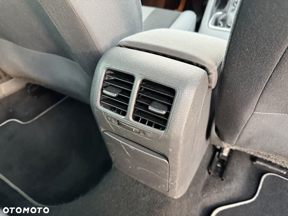 Volkswagen Golf 1.6 United - 21