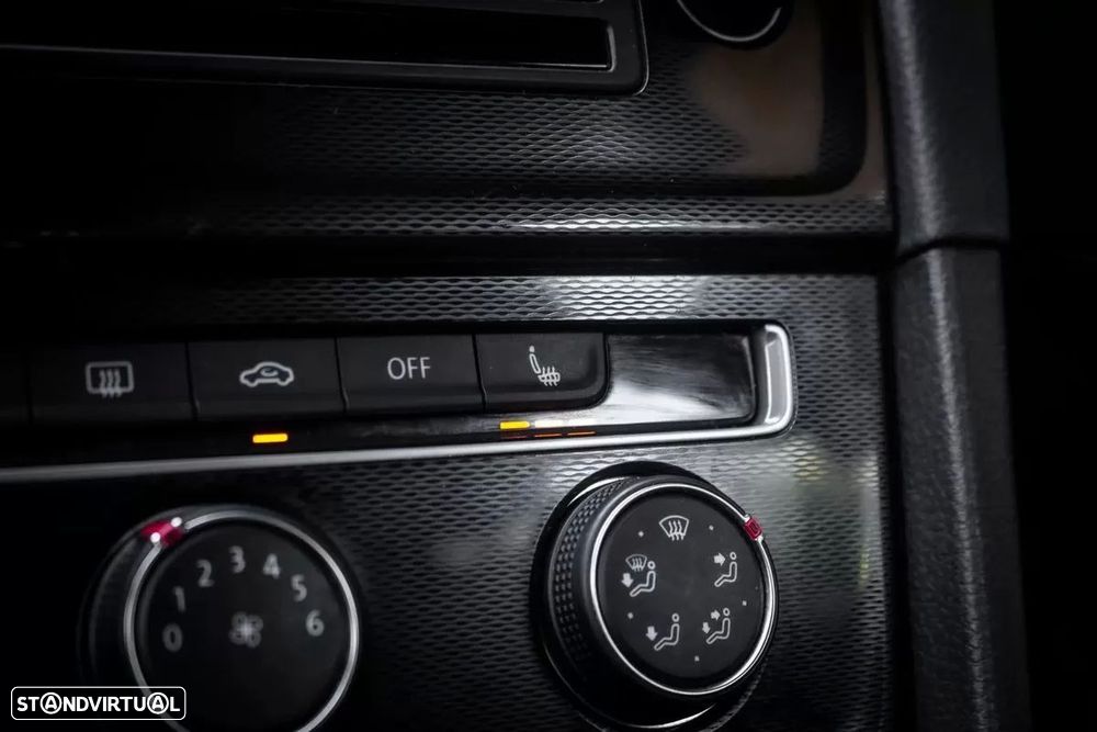 VW Golf 2.0 TSi GTi DSG - 25
