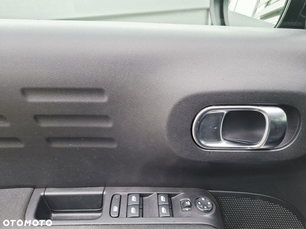 Citroën C3 Aircross 1.2 PureTech Plus S&S - 27